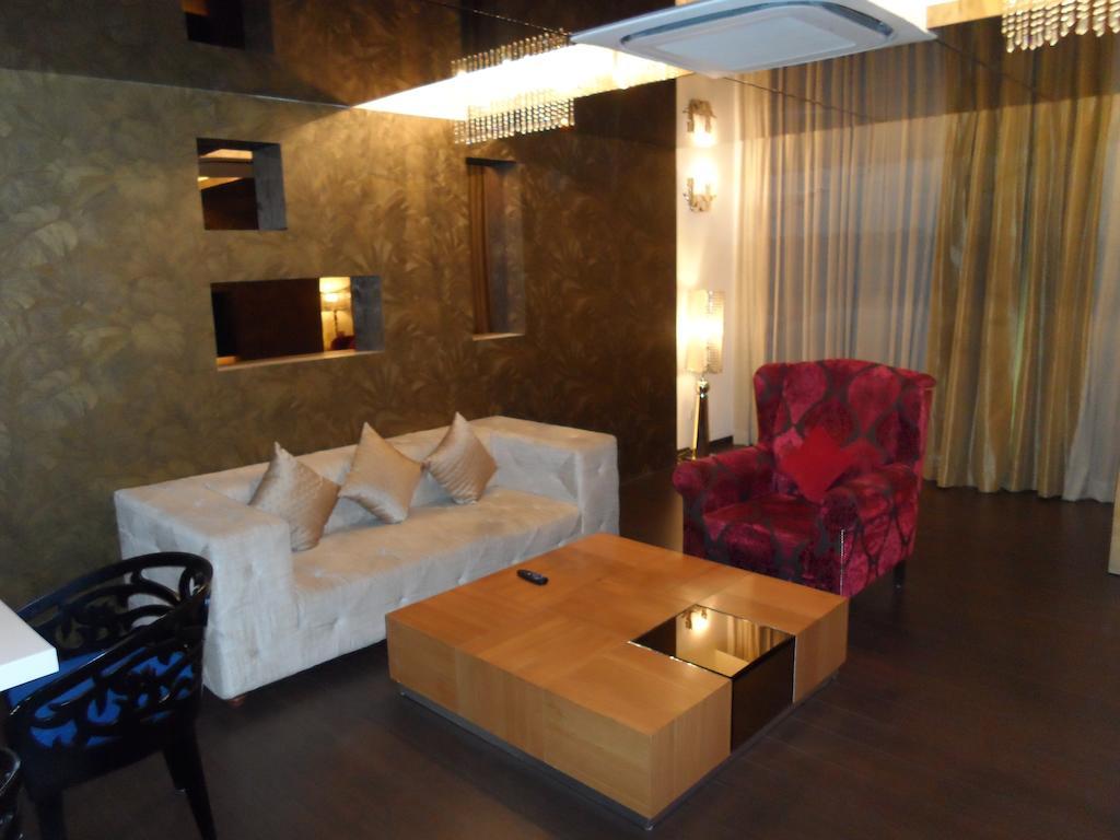 Bikanervala Boutique Χιντεραμπάντ Εξωτερικό φωτογραφία